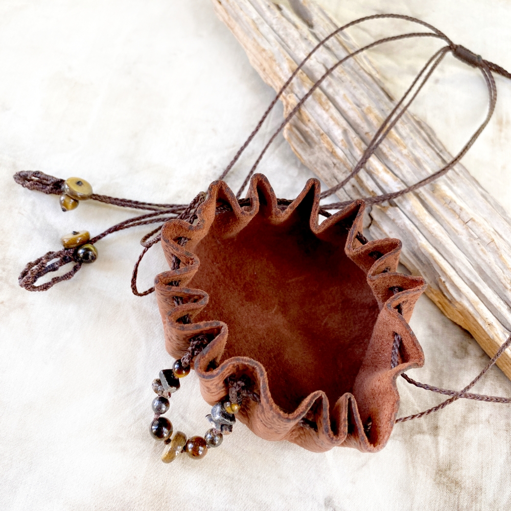 Small leather pouch necklace for carrying tiny treasures – Spirit