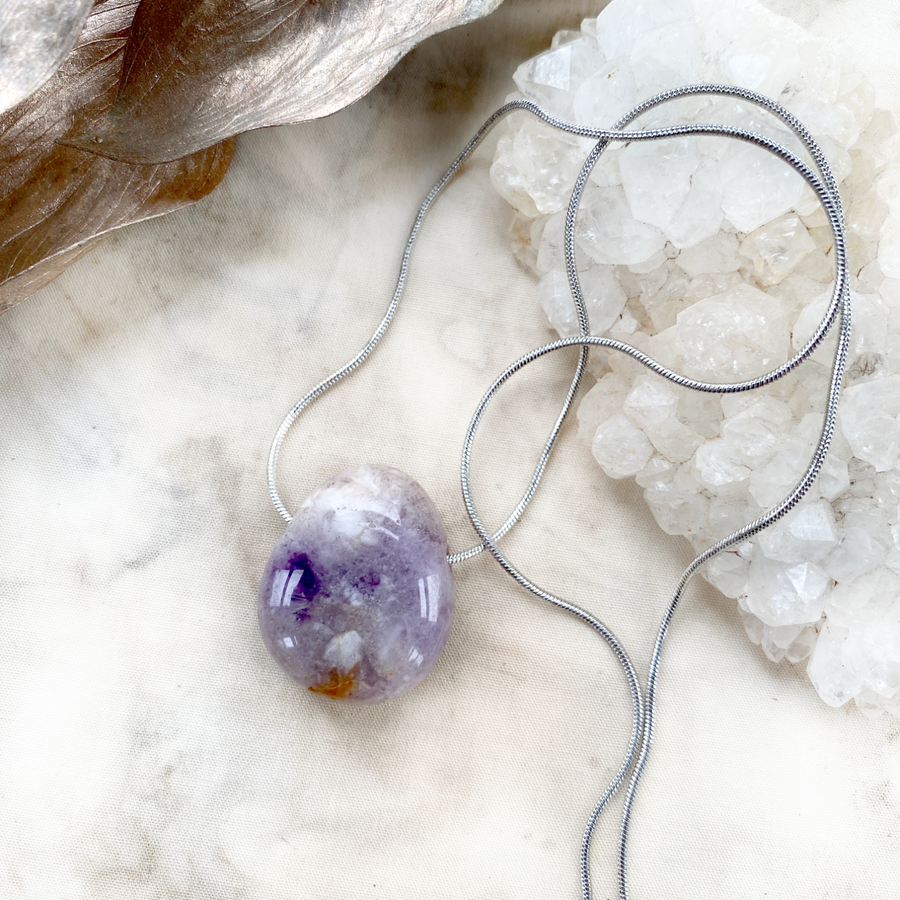 Amethyst crystal healing necklace