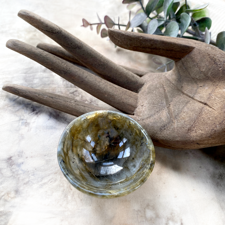 Tiny decorative crystal bowl carved from Labradorite