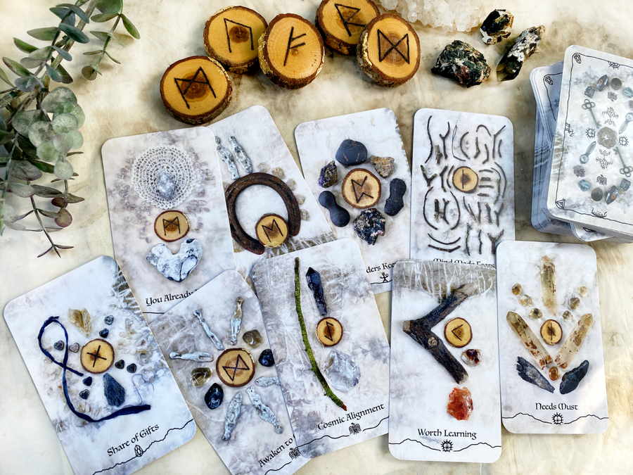 Protection Oracle Cards Oracle Cards – Spirit Carrier