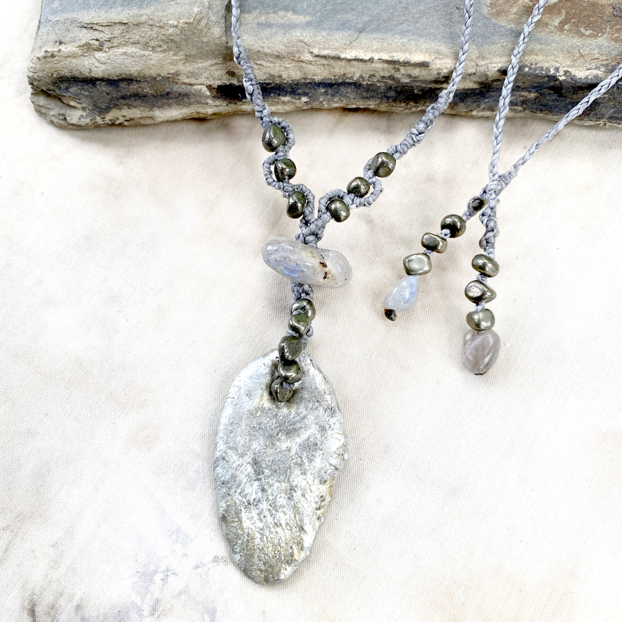'Flow' talisman necklace ~ pewter with Labradorite