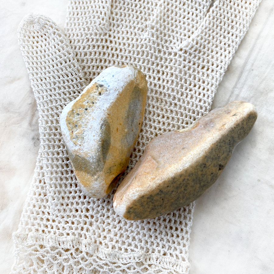 Flint 'dedication stones' ~ rugged & natural