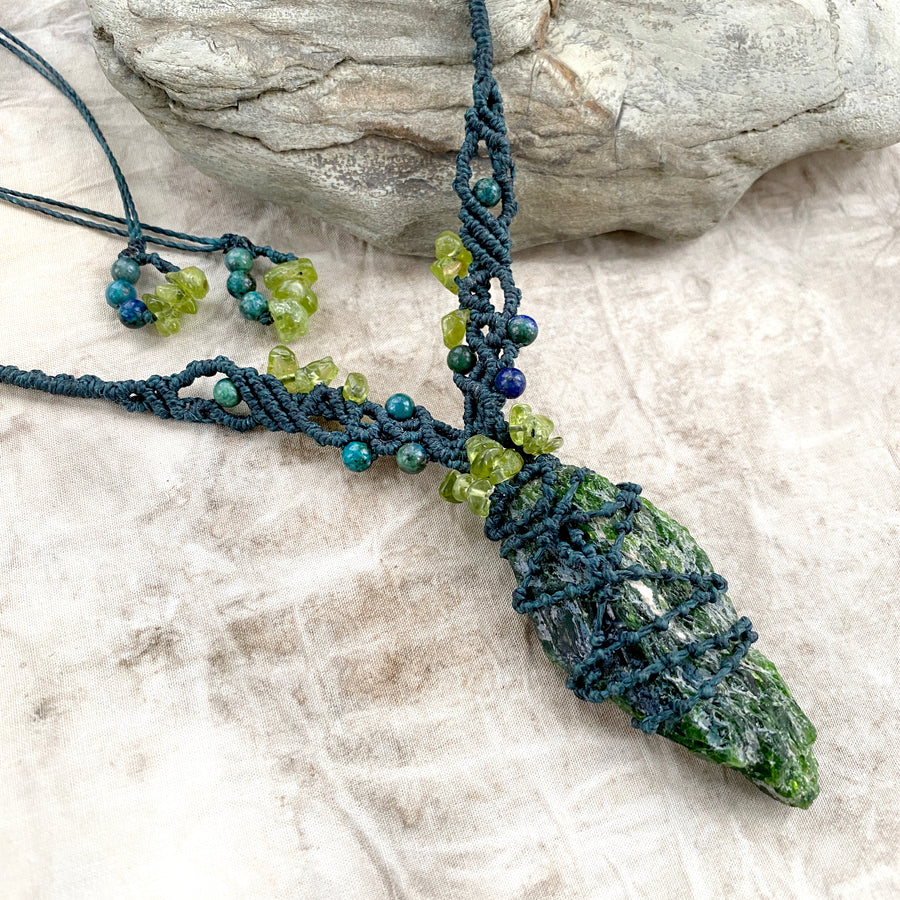 Crystal healing amulet with Chrome Diopside