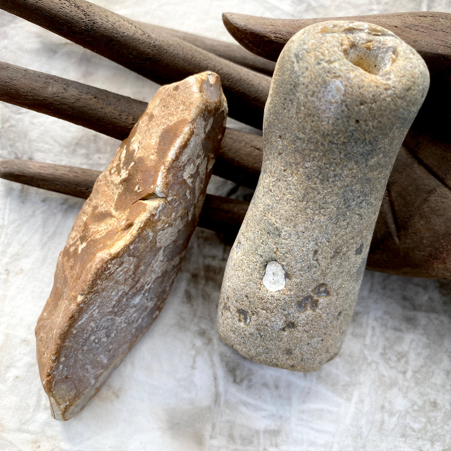 Flint 'dedication stones' ~ rugged & natural