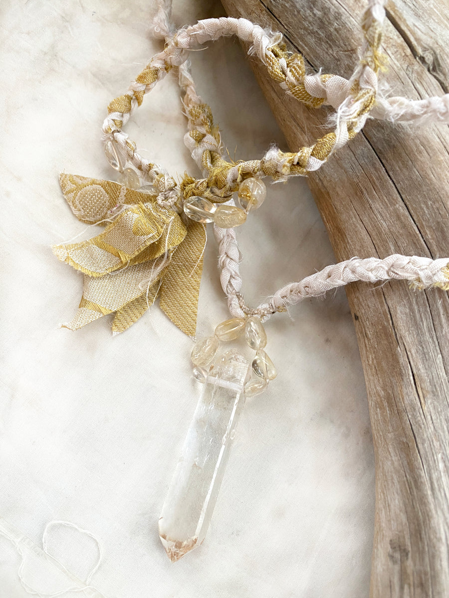 Crystal healing amulet with Quartz point & Citrine