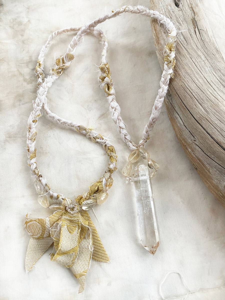 Crystal healing amulet with Quartz point & Citrine