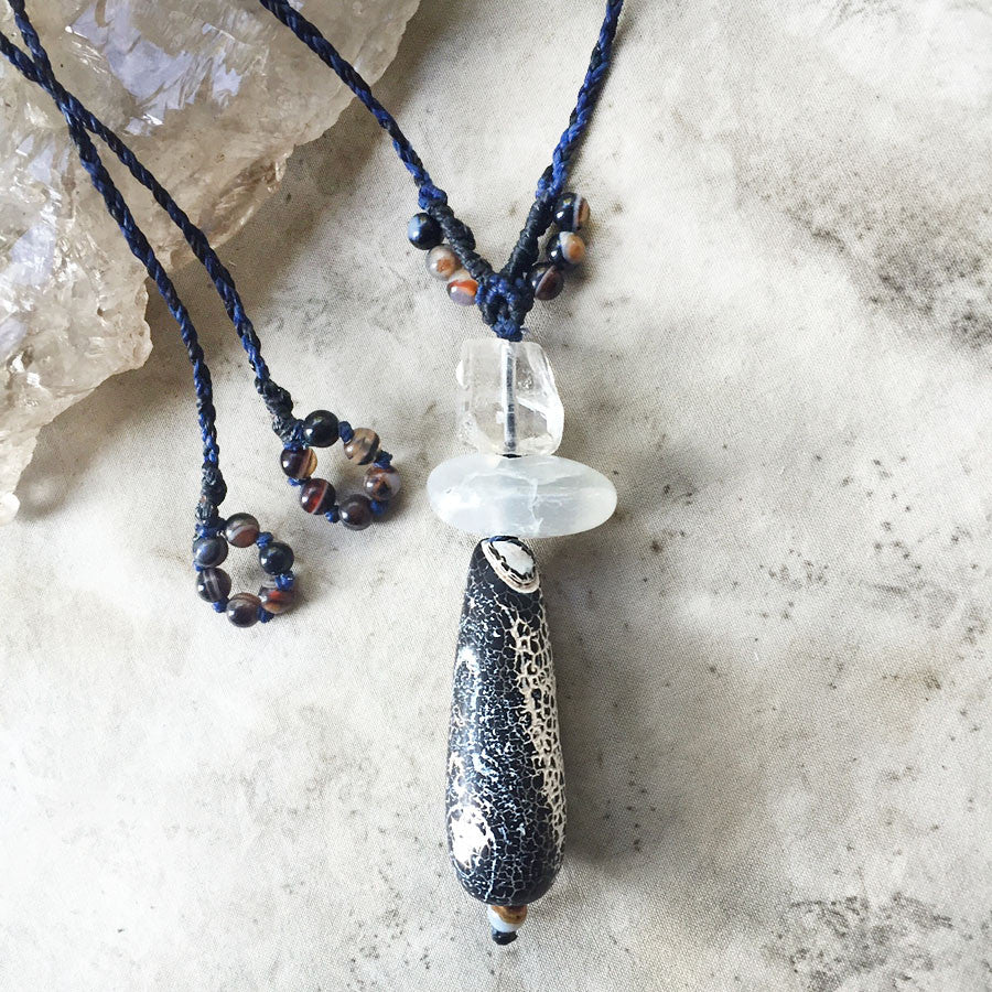 'Clear Knowing' ~ crystal healing amulet with Agate & Topaz