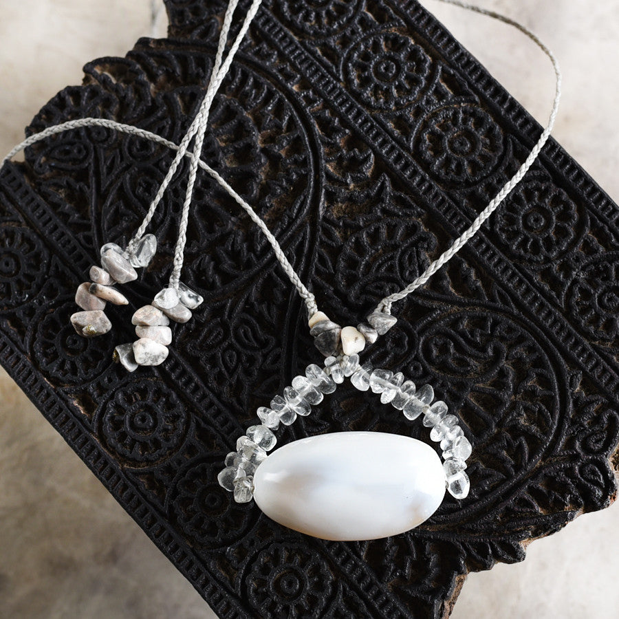 'Peaceful Vision' ~ crystal healing amulet with Agate, clear Quartz & Zebra Jasper