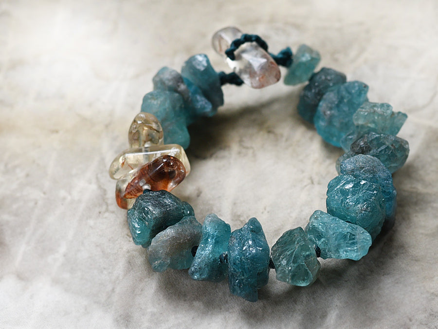 Crystal healing bracelet with Apatite & Citrine ~ for 6