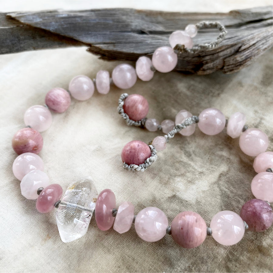 Crystal healing bracelet in pink tones ~ for max 7.5