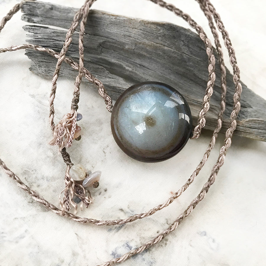 Eye Agate crystal healing amulet