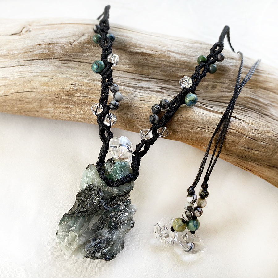 Emerald crystal healing amulet