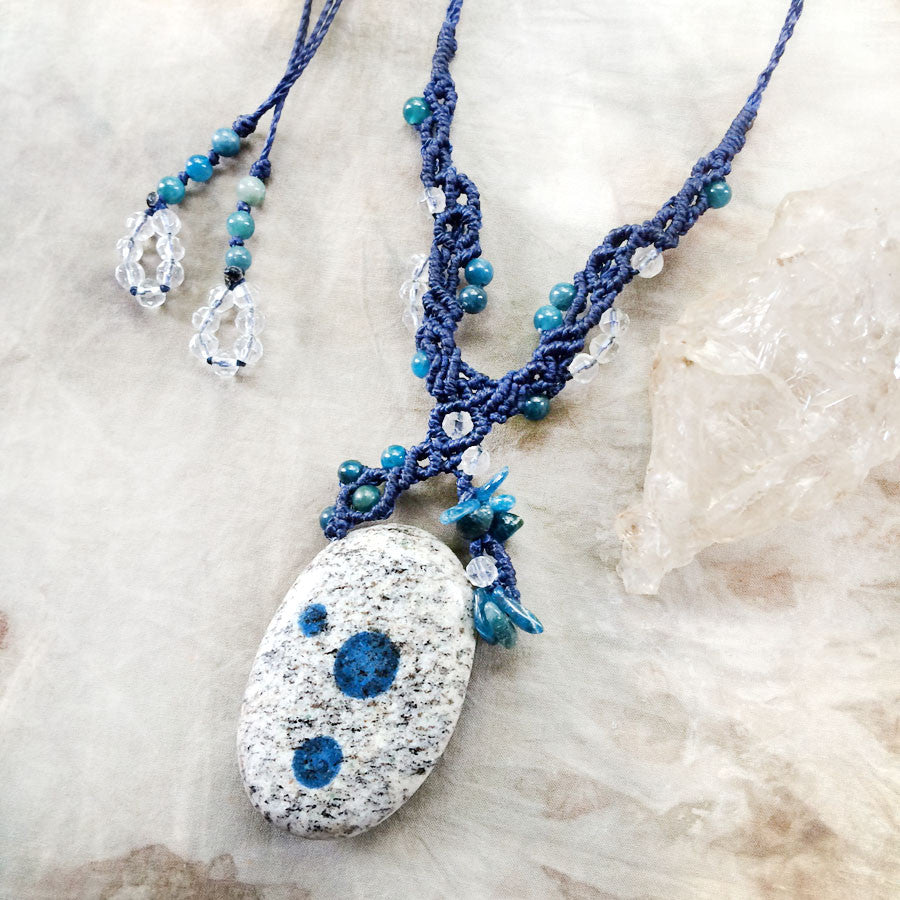 Crystal healing jewellery with K2 stone, Apatite & clear Quartz