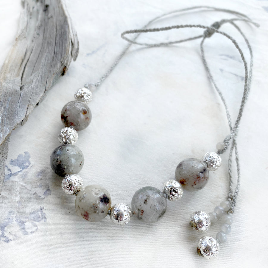 Crystal healing necklace with Shaman Dream Stone, silver-coated Lava Stone & Labradorite